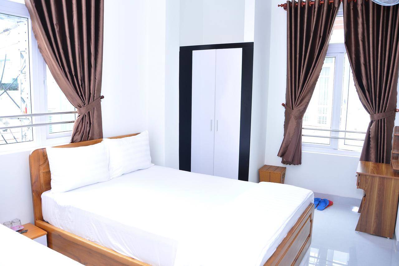 Wow Hotel Куинён Экстерьер фото