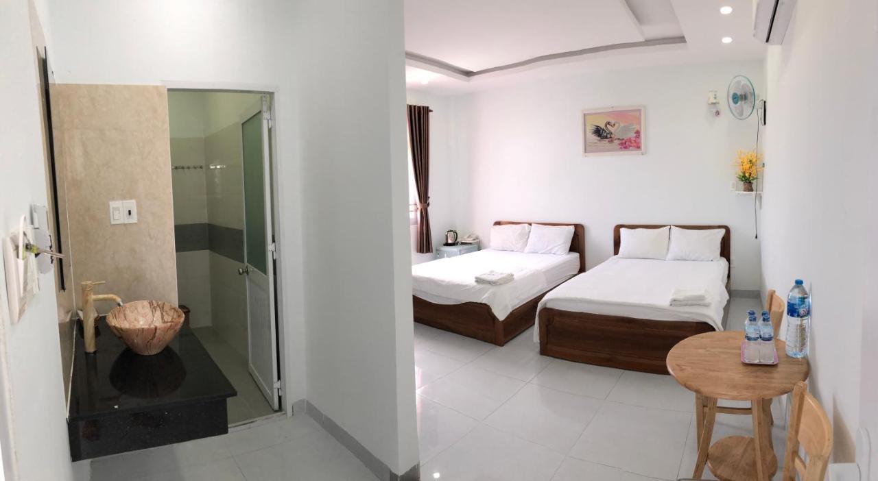 Wow Hotel Куинён Экстерьер фото